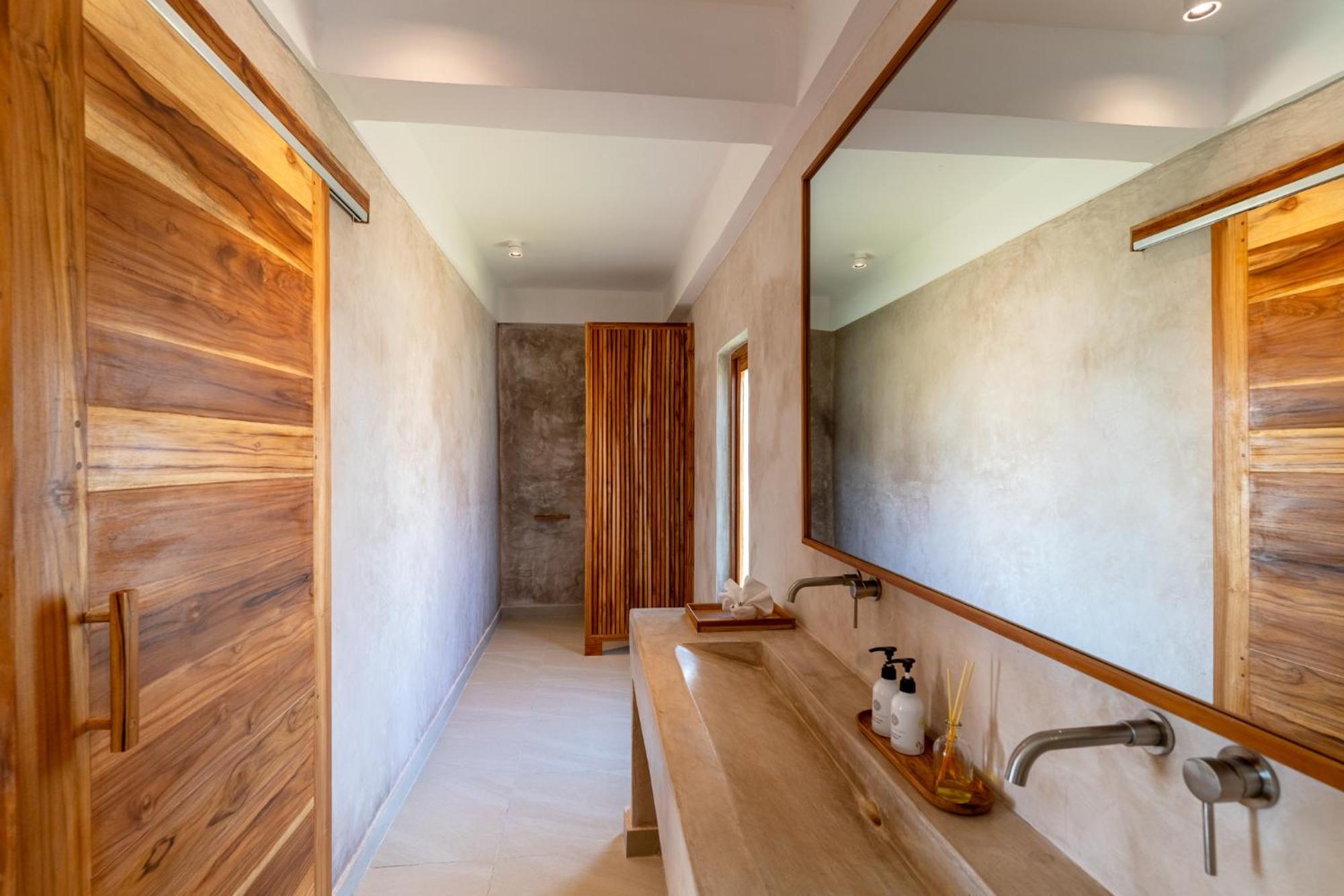 Kaskazi Hotel Zanzibar Джамбиани Екстериор снимка
