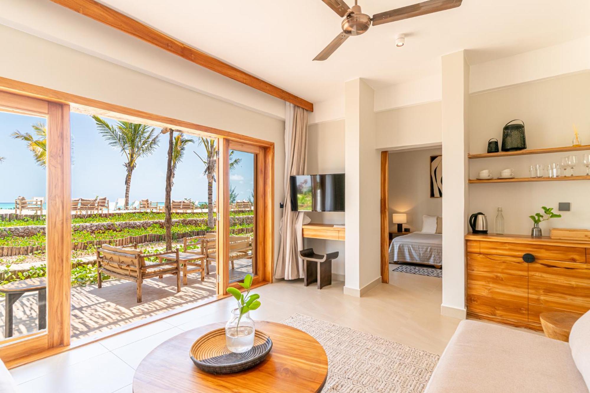 Kaskazi Hotel Zanzibar Джамбиани Екстериор снимка