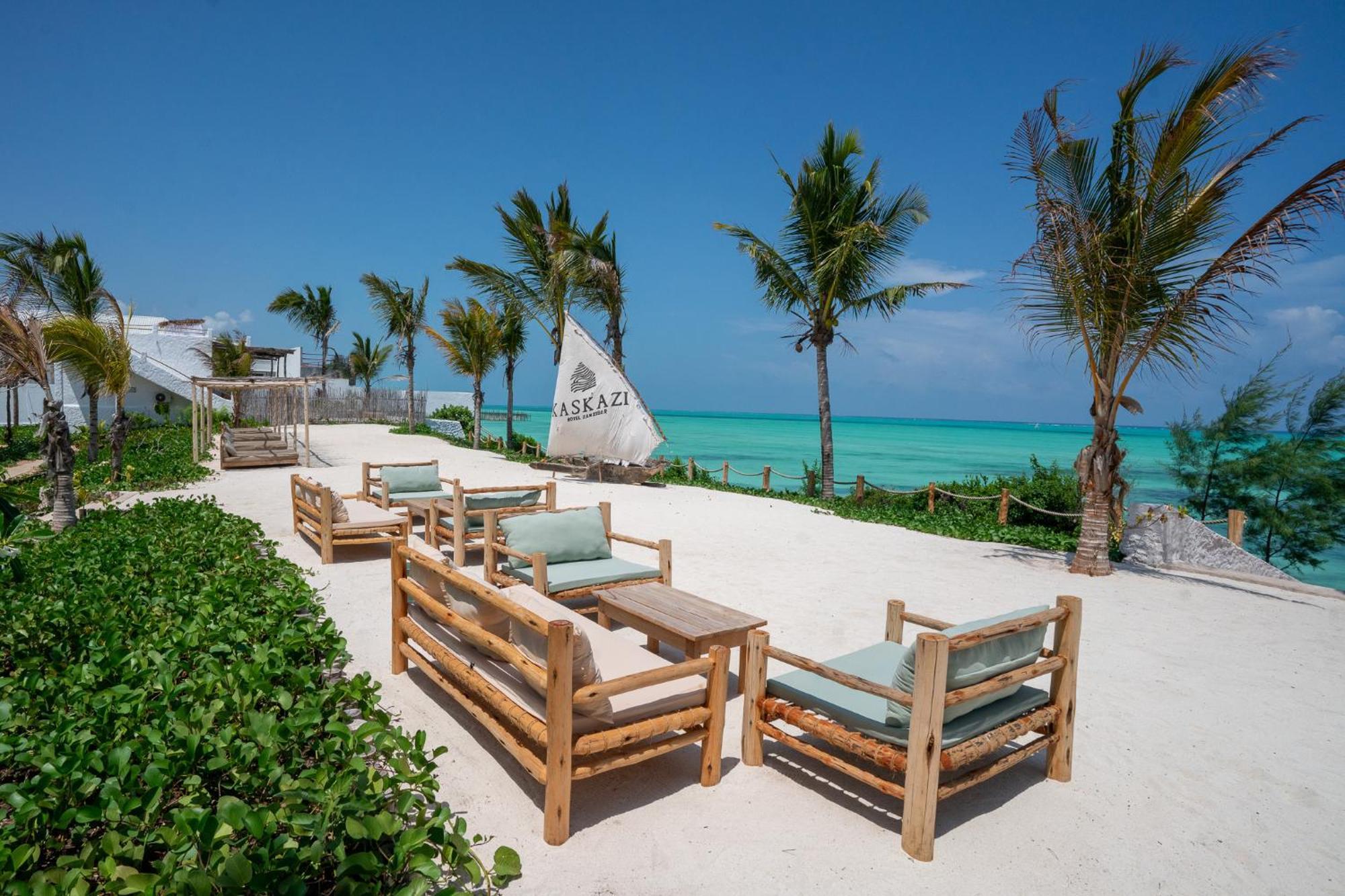 Kaskazi Hotel Zanzibar Джамбиани Екстериор снимка