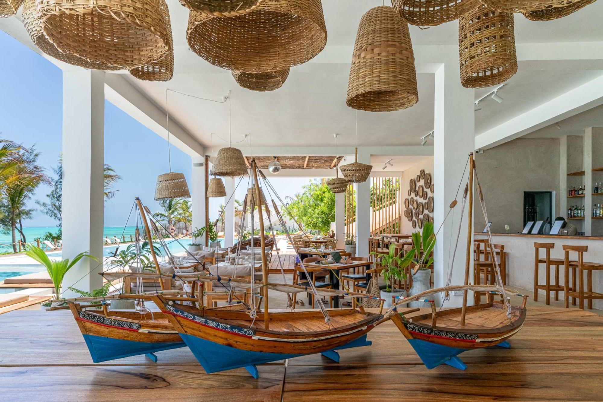 Kaskazi Hotel Zanzibar Джамбиани Екстериор снимка