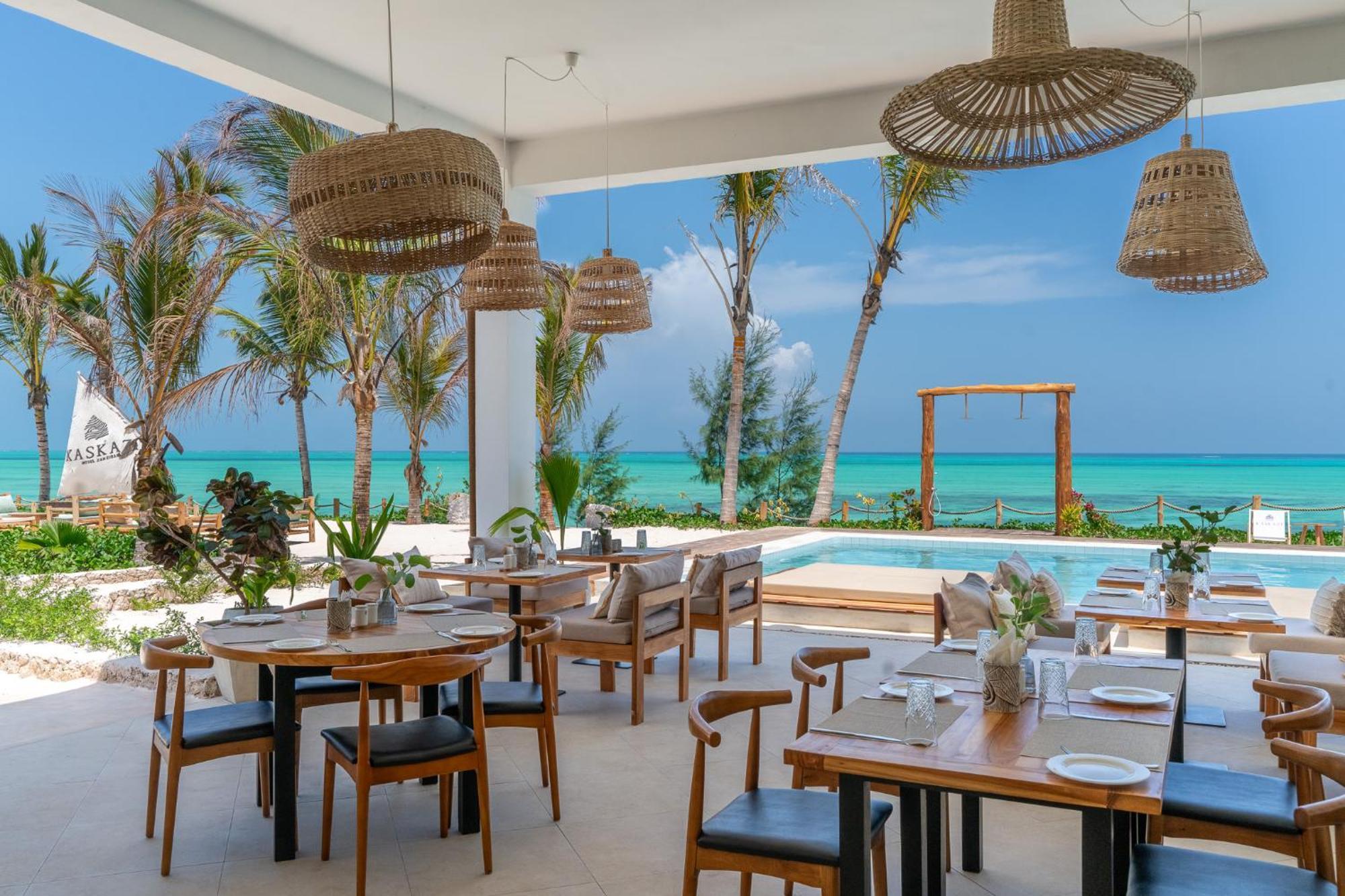 Kaskazi Hotel Zanzibar Джамбиани Екстериор снимка