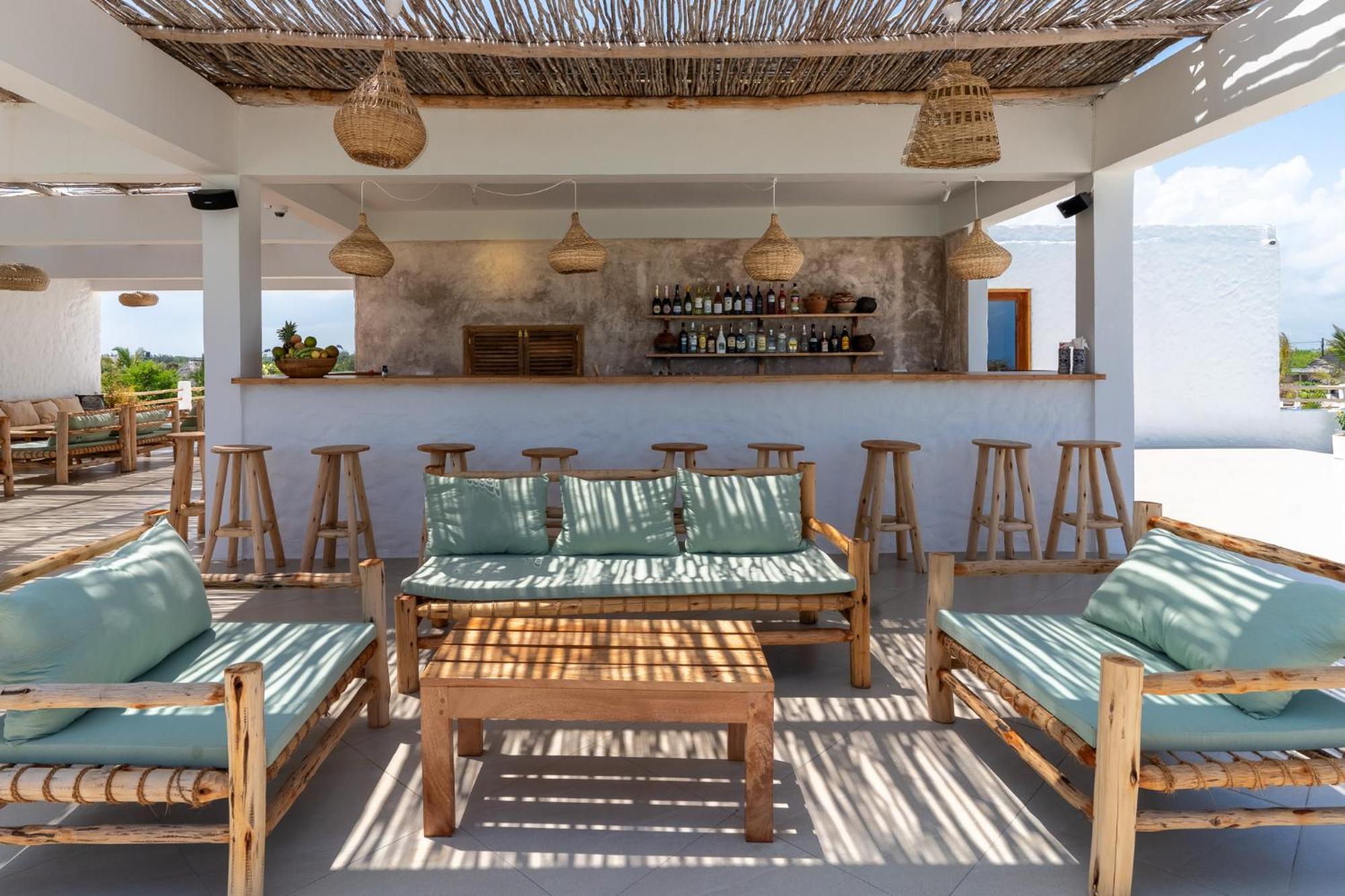 Kaskazi Hotel Zanzibar Джамбиани Екстериор снимка